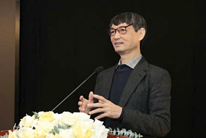 Thuốc lá điện tử không ‘giảm hại’, cần cấm để bảo vệ thế hệ trẻ